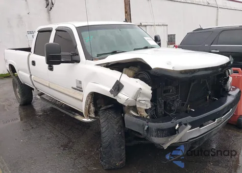 2006 Chevrolet Silverado K2500 Heavy Duty from USA, damaged, VIN 1GCHK23D46F191371